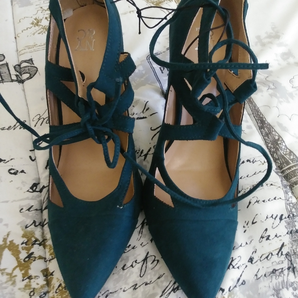 🌟Green Suede Pumps🌟